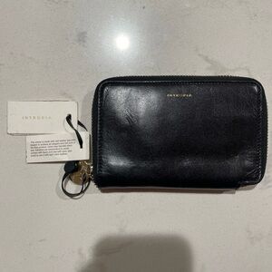 Intropia Black Leather Zip Wallet NWT $82 | Small Light Spot